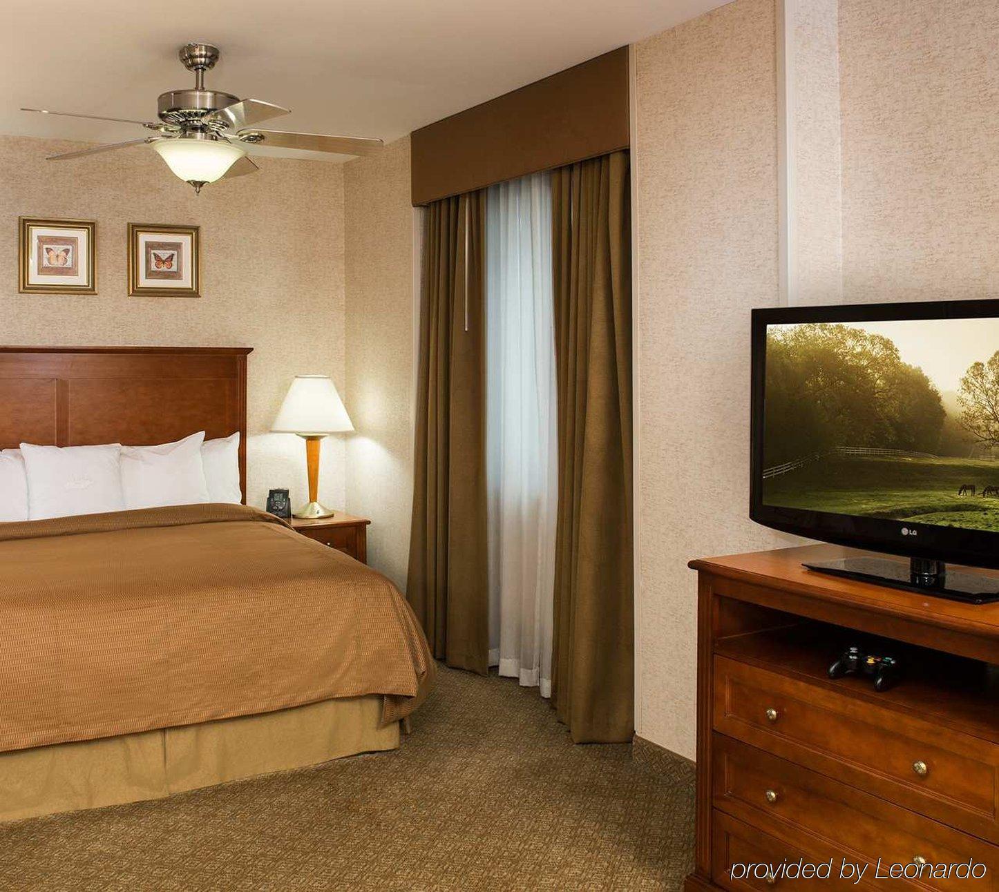 Homewood Suites By Hilton Hartford Downtown Екстериор снимка