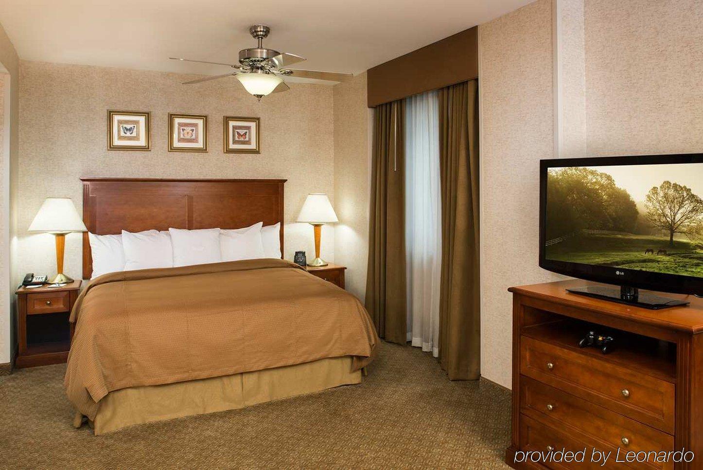 Homewood Suites By Hilton Hartford Downtown Екстериор снимка